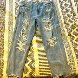 18 Long, Holy American Eagle Mom Jeans